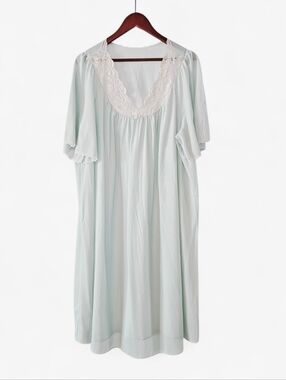 Vintage Shadowline Silk Essence Nylon Sheer Baby Blue Lace Applique Nightgown 3X